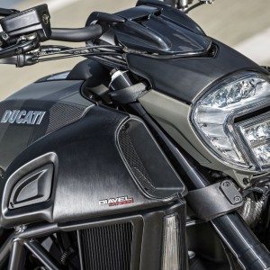 MY Ducati Diavel Carbon