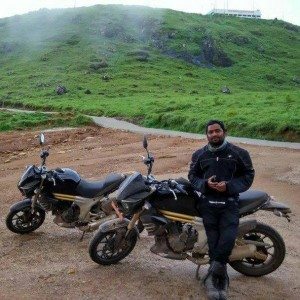 Mahindra Mojo into the wild