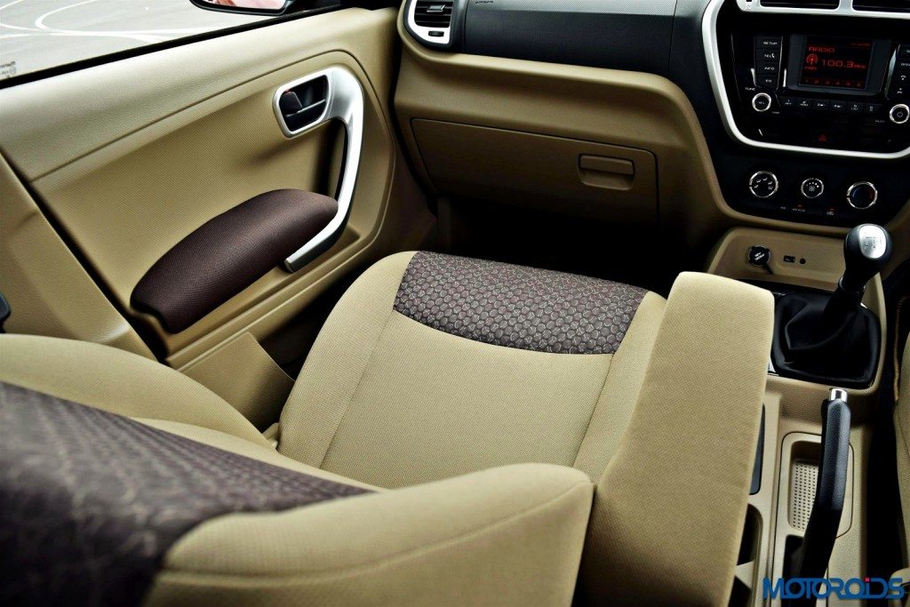 Mahindra TUV 300 interior images (8)