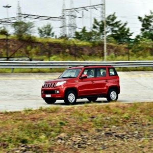 Mahindra TUV RED action