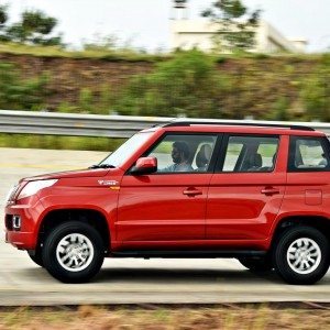 Mahindra TUV RED action