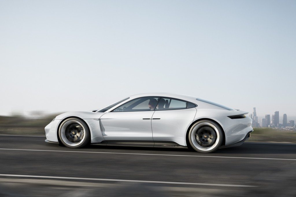 Porsche Mission E Concept (7)