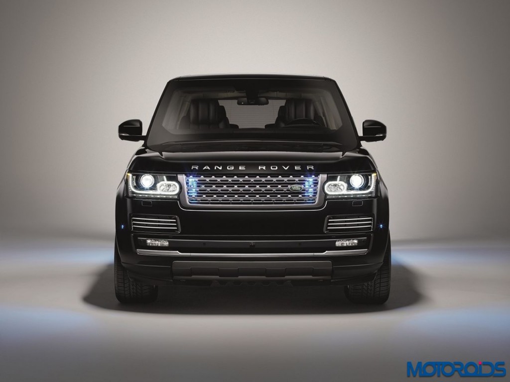 Range Rover-Sentinel-exterior (1)