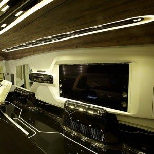 Shah Rukh Khans new Vanity Van by DC Design