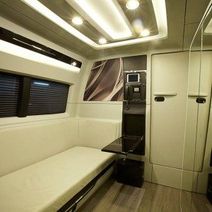 Shah Rukh Khans new Vanity Van by DC Design