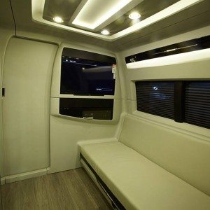 Shah Rukh Khans new Vanity Van by DC Design