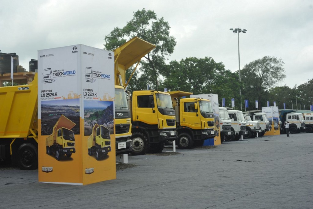 Tata Motors Truck World In Kolkata (1)