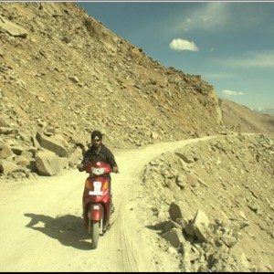 YObykes electric scooters conquer the highest known motorable road Khardung La