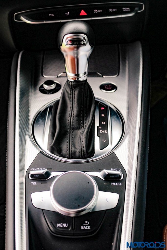 new 2015 Audi TT  drive selector