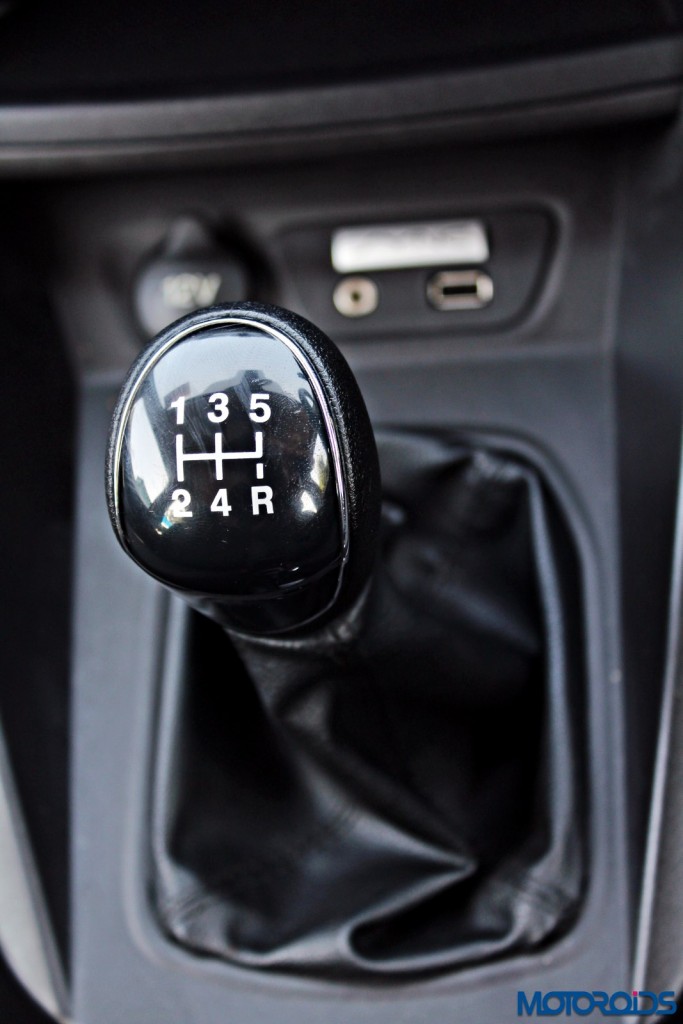 new 2015 Ford Figo diesel gear shifter