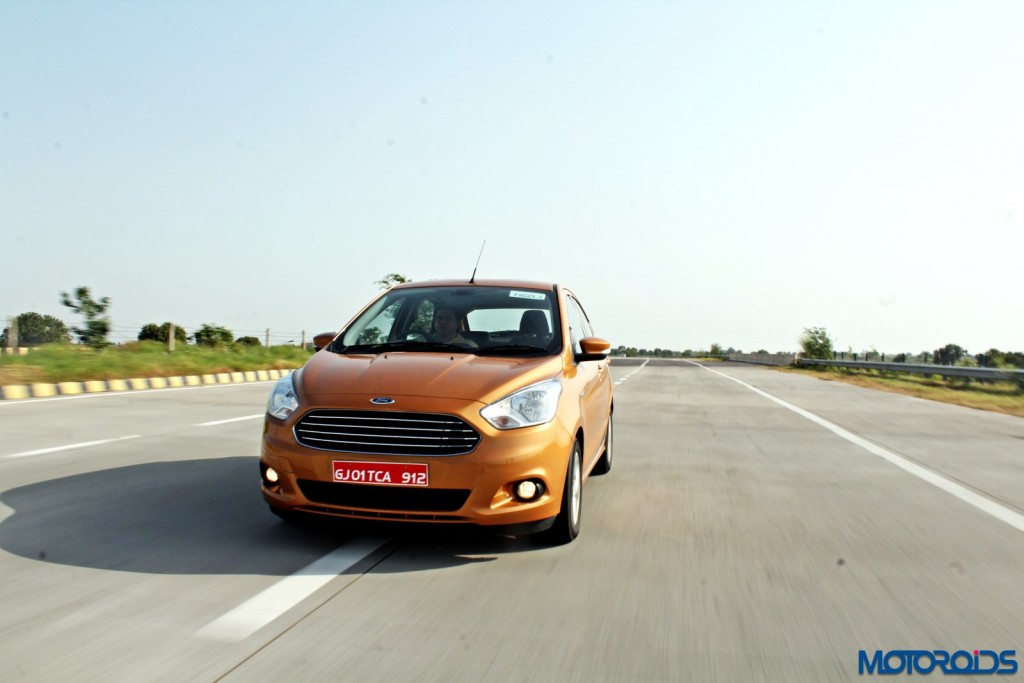 new 2015 Ford Figo review details (21)