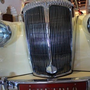 Daimler DB Drophead Coupe