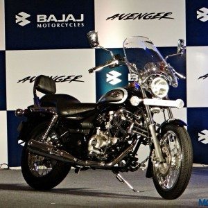 Bajaj Avenger  Cruise Intro Shot