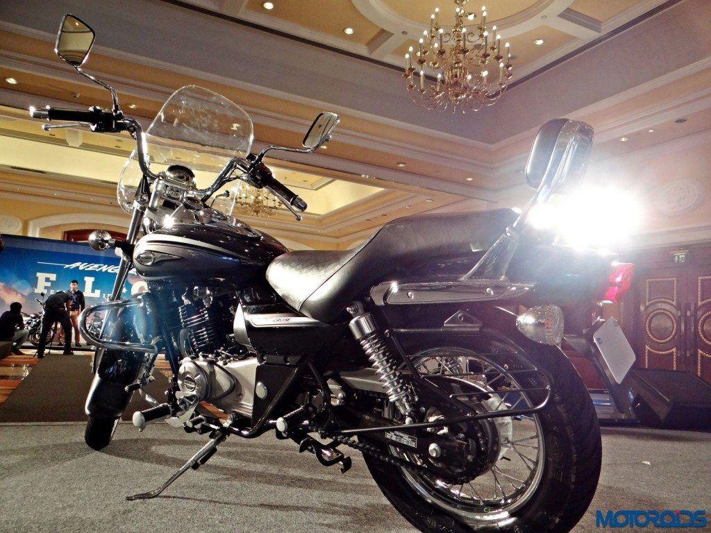 2015 Bajaj Avenger 220 Cruise - Still Shots (7)