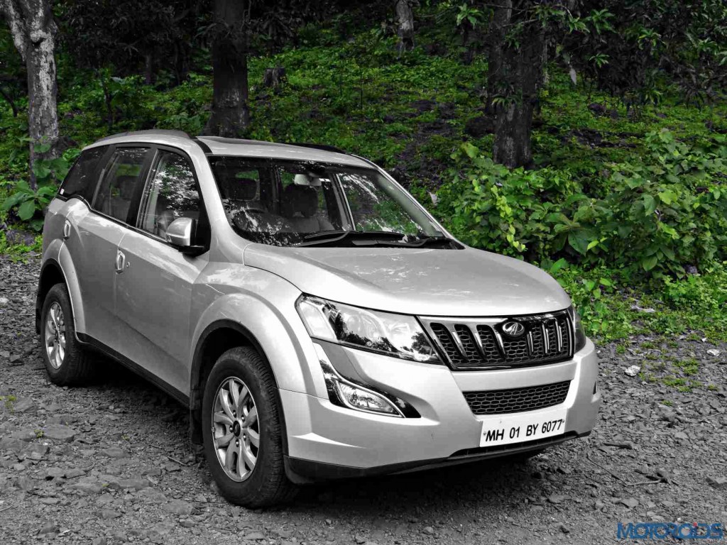 2015 Mahindra XUV500 (1)