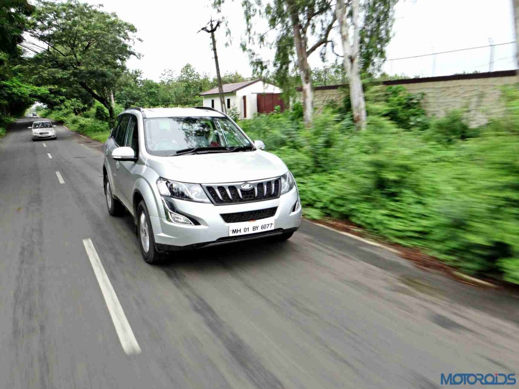 2015 Mahindra XUV500 (21)