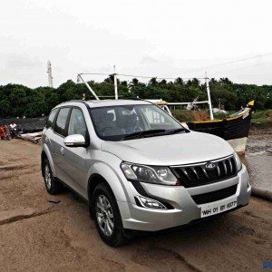 Mahindra XUV