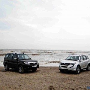 Mahindra XUV vs  Tata Safari