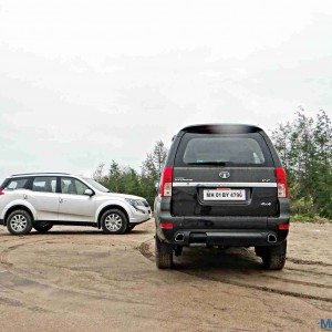 Mahindra XUV vs  Tata Safari