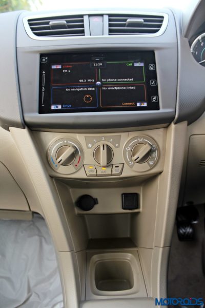 2015 Maruti Suzuki Ertiga ZDi+ Center Console