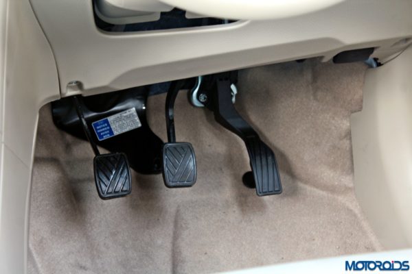 2015 Maruti Suzuki Ertiga ZDi+ Footwell