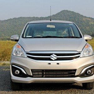 Maruti Suzuki Ertiga ZDi Head view