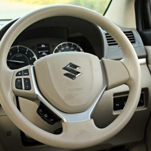 Maruti Suzuki Ertiga ZDi Steering wheel