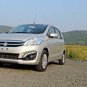 Maruti Suzuki Ertiga ZDi front left three quarters