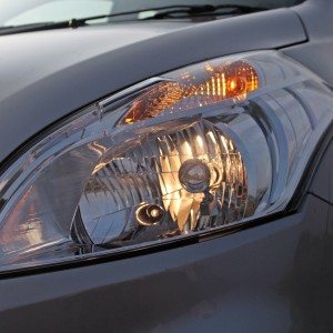 Maruti Suzuki Ertiga ZDi headlight