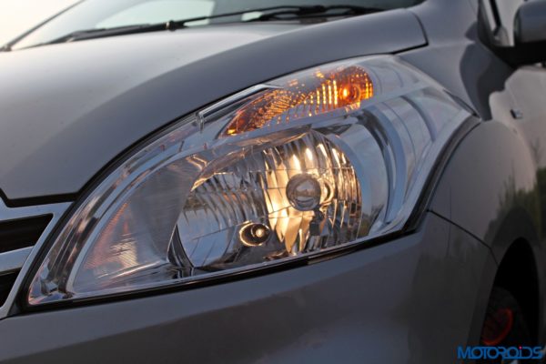 2015 Maruti Suzuki Ertiga ZDi+ headlight