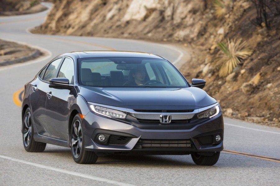 2016 Honda Civic sedan (1)