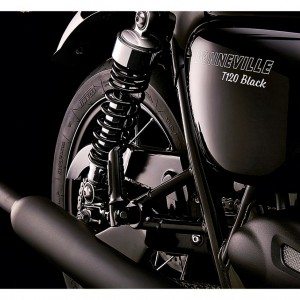 Bonneville T Black Details Oil Tank