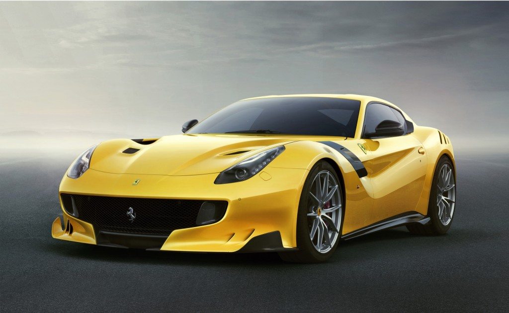 Ferrari f12 TdF (3)