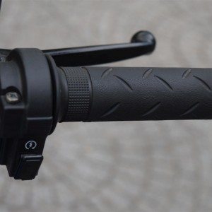 Honda Livo handle grips