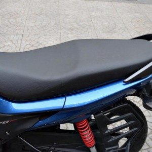 Honda Livo seat