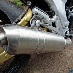 Mahindra Mojo First Ride Review Details Exhaust