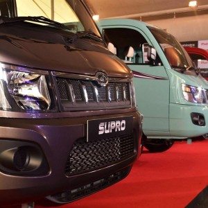 Mahindra Supro