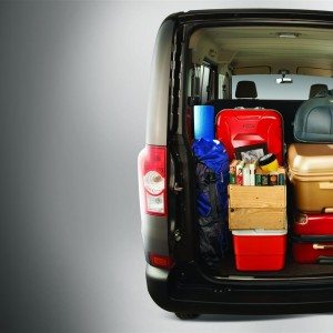 Mahindra Supro Trunk space with luggage High R