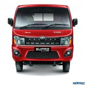 Mahindra Supro maxitruck front