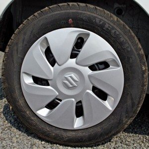 Maruti Suzuki Clelerio Diesel wheel