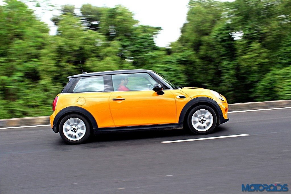 Mini Cooper D 3 Door (4)