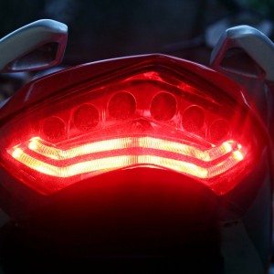 New  Hero Xtreme Sport Review Tail Light