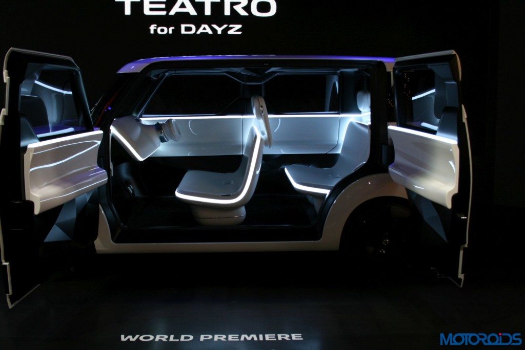 Nissan Teatro - 2015 Tokyo Motor Show - 5