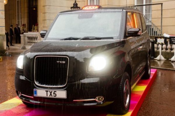 The London Taxi Company-Geely TX5 (13)