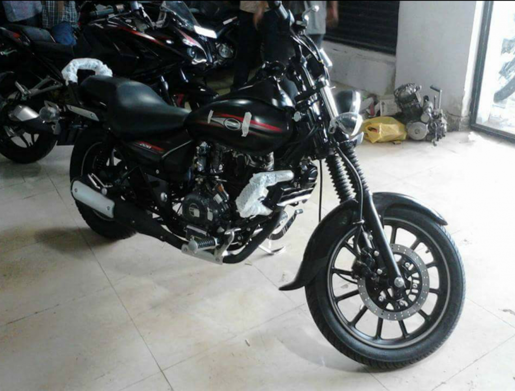 new-bajaj-avenger-launch (5)