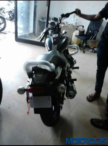 new-bajaj-avneger-launch (3)