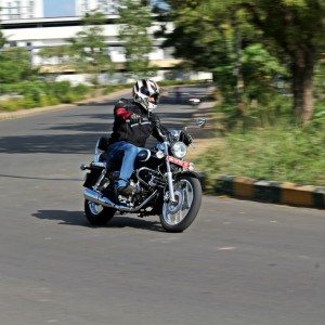 Bajaj Avenger  Cruise Action Shots