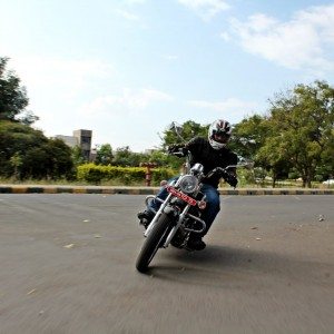 Bajaj Avenger  Cruise Action Shots