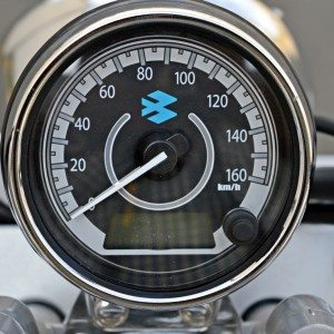 Bajaj Avenger  Cruise Detail Shots Instrument Cluster