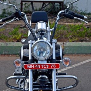 Bajaj Avenger  Cruise Still Shots Front View